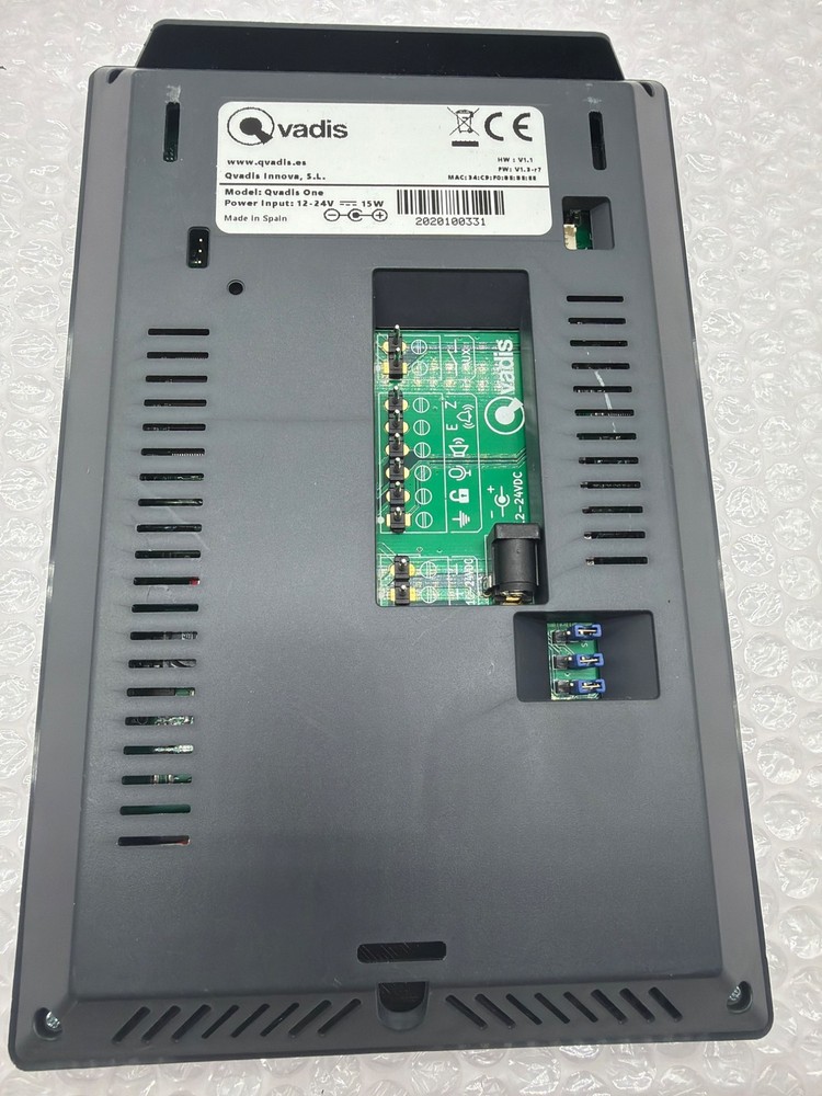 Qvadis One Industrial HMI Touch Panel 12-24V Ethernet Spain BACK PANEL OFF