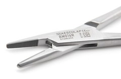 AESCULAP BM016R Durogrip Crile Wood TC Tungsten Carb-Bite Needle Holder 5.75″