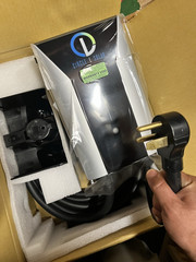 Siemens VersiCharge 40A 208/240V AC Level 2 Hardwired EV Charger Wi-Fi