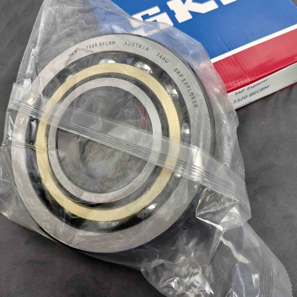 NEW 1pcs Angular Contact Ball Bearing SKF 7320 BECBM 100x215x47mm