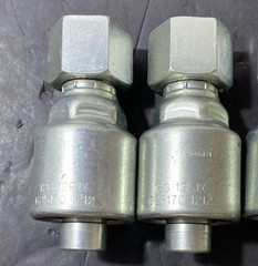 Gates G25170-1212 12G-12FJX Lot Of 4 Hydraulic Mega-Crimp Coupling