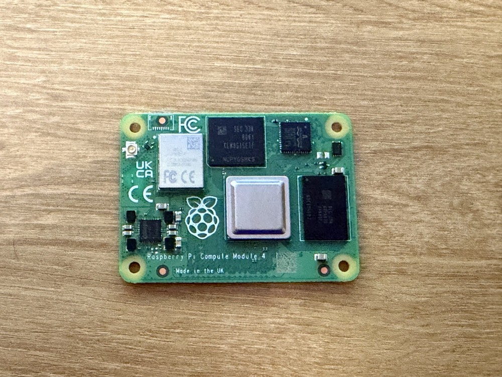 Raspberry Pi Compute Module 4, Wireless+Bluetooth, 2GB RAM, 8GB EMMC – CM4102008