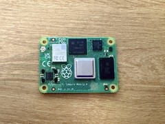 Raspberry Pi Compute Module 4, Wireless+Bluetooth, 2GB RAM, 8GB EMMC – CM4102008