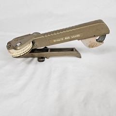 VINTAGE DYMO BRAND METAL TAPEWRITER LETTERING TAPE TOOL M-5 Tested and Working