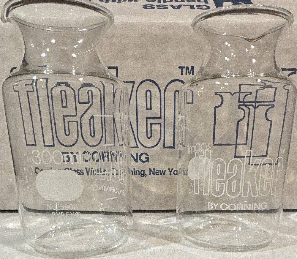 PYREX No. 5900 300 mL Glass Lab Beaker Fleaker – Physical Laboratory
