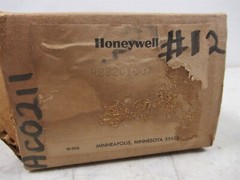 Honeywell R882C1007 Switching Relay NOS Unit with Box