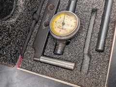 Starrett 711-T1 Last Word Dial Test Indicator .0001″ W / Case & Accessories