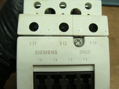 SIEMENS POWER CONTACTOR 3RT1045-3BB40 W/SURGE SUPPRESSOR SIEMENS 3RT1926-1BB00