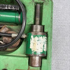 GREENLEE 7306SB 1/2″ – 2 -1/2”Slug Buster Knockout Punch and Hydraulic Driver