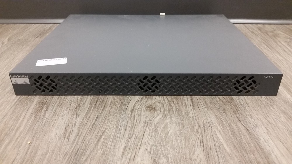 Cisco VG224 24-Port Analog Gateway ^^^