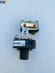 BARKSDALE E1S-H250-P4-E1 PRESSURE ACTUATED SWITCH 10-250 PSI #2PCS-NEW