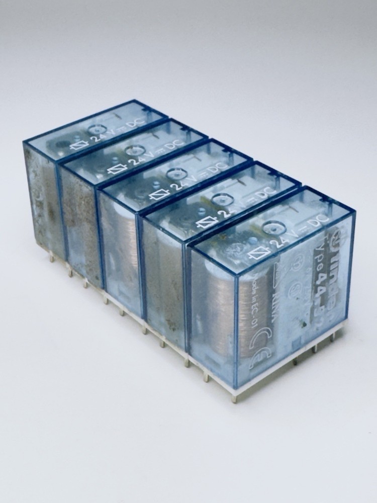 LOT of 5 – Finder Type 44.52S 24VDC 24V 6A Relay – Used