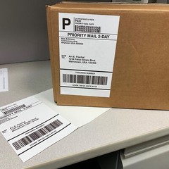 1000 Half Sheet Labels High Quality eBay PayPal & Amazon Shipping. 8.5 5.5 500