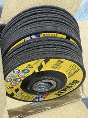 Dewalt DWA4531 Metal Cut off Wheel 4-1/2” X 7/8” X .045 – QTY 25 Wheels