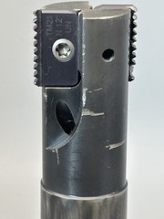 STS 1″ TMX0100.118.2.21 Indexable Two Flute Thread Mill 1″ Shank 4-1/4″ OAL