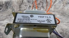 Johnson Controls Y65A13-0 18 Pk 120VAC Input 24VAC Output Class 2 Transformer