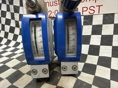 x2, SWAGELOK Variable Area Flowmeter 10–100 L/h, WATER 1 mPa s, VAF-M1-A8M-1-1-F