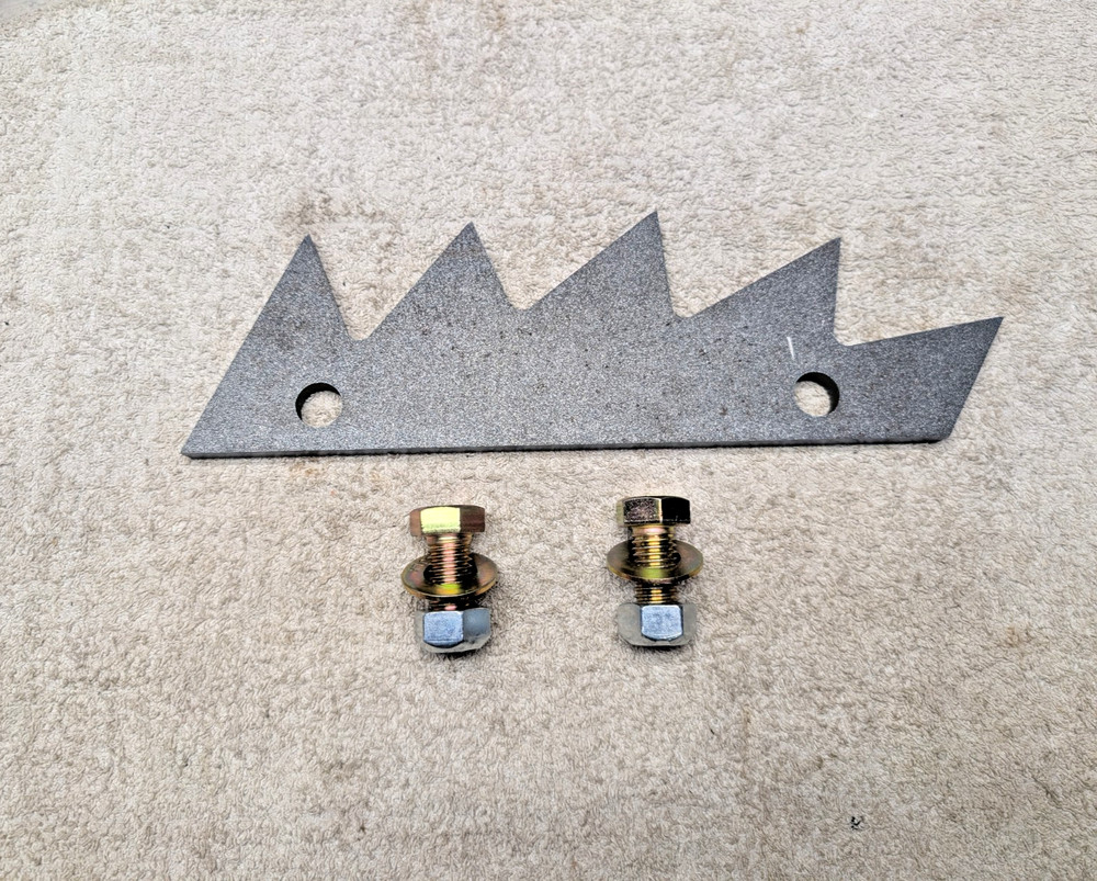 Meyers E00280 Manure Spreader Paddle Lower Beater Tip Replacement & Bolt Kit