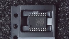 Quantity 2 – Texas Instruments AD373 SOP-20 IC – New