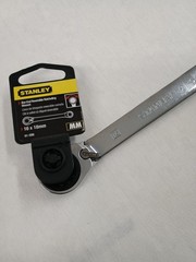 Stanley 16mm x 18mm Box End Reversible Ratcheting Wrench 91-598