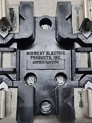 GE Midwest Electric MW125/MW200 200 Amp 240V 2 Phase Meter Socket