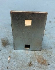 END RAIL ASSY WITH GUIDE BLOCKS, OVERALL LENGTH 3-3/4″, MOUNTING HOLE 3/4″