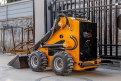 🔥2026 Mini Wheel Skid Steer Loader 23HP RATO Gasoline Engine Skid Steer Loader
