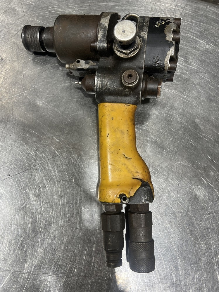 Stanley hydraulic impact Gun. Offered For Parts/Repair. Taken Out Of Service