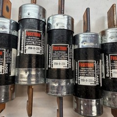 Fusetron FRN-R-200 200 Amp 250VA Dual Element Time-Delay Fuse RK5 Lott Of 9