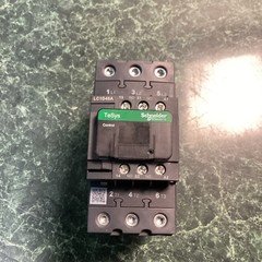 NOS Schneider Electric – TESYS LC1D40A Magnetic Contactor, 3 Pole, 220V, 50/60HZ