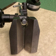 Mitutoyo No 156-502 Surface Gage With 10” Spindle Made In Brazil