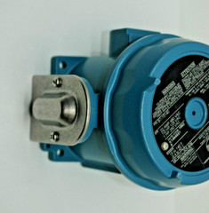 THERMON PT# B7-15140, HAZARDOUS AREA AMBIENT SENSING THERMOSTAT, SPDT, -SURPLUS-