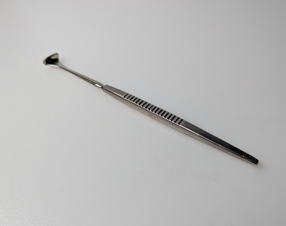 Vintage REINER Knapp lacrimal sac retractor. OPHTHALMIC INSTRUMENT