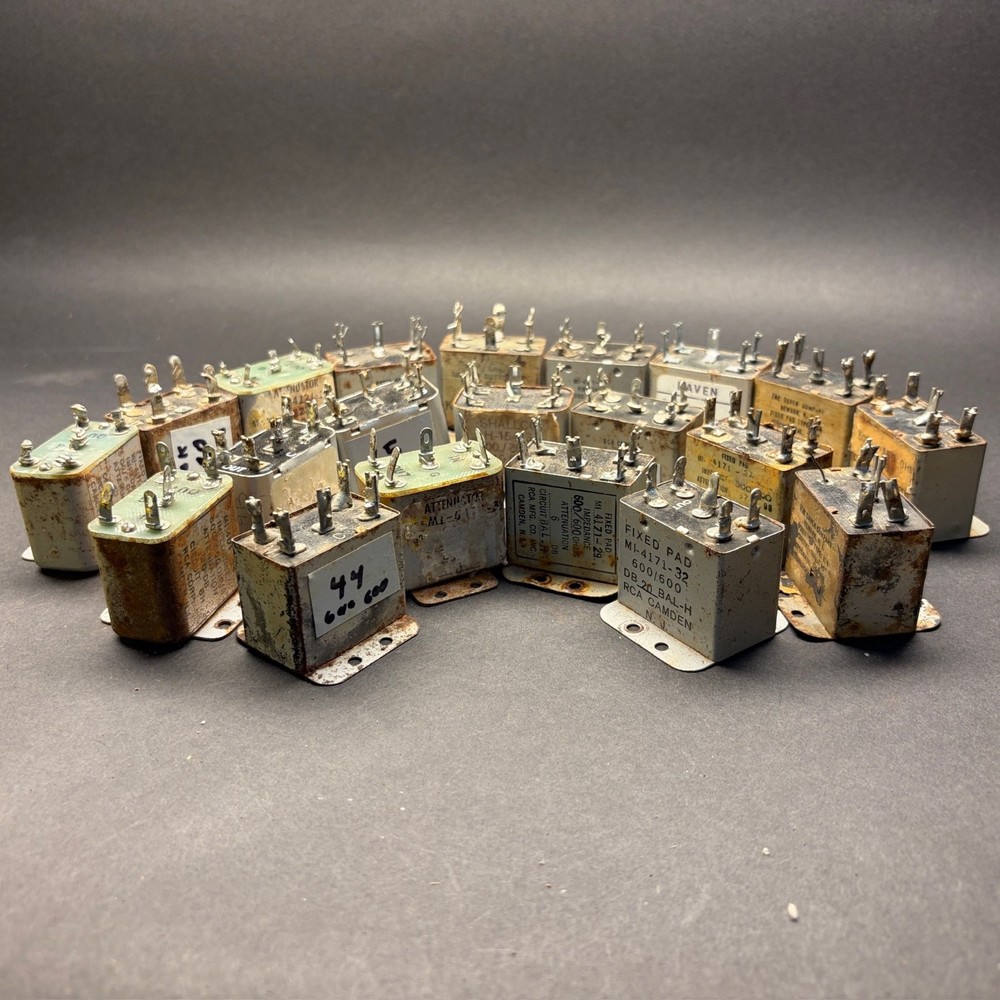VINTAGE LOT OF ATTENUATORS DAVEN, SHALLCO, RCA UNTESTED