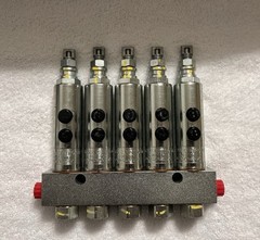 INCOLN INDUSTRIAL 83749-5 SL-44 5-Outlet Oil/Grease Injector Unit NEW OEM