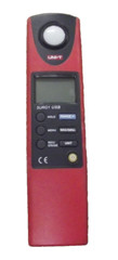 Uni-T 5URG1 Light Meter,0 To 2,000Fc,0 To 20,000Lux. JHB4