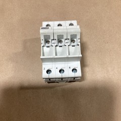 Siemens 5SG7630 Load Break Switch 3-Pole 16 Amp