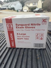 Synguard Nitrile Exam Gloves