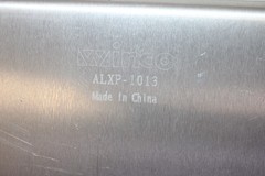 Professional Winco ALXP1013 1/4 Sheet 20 Gauge Aluminum Sheet Pan Baking Tray