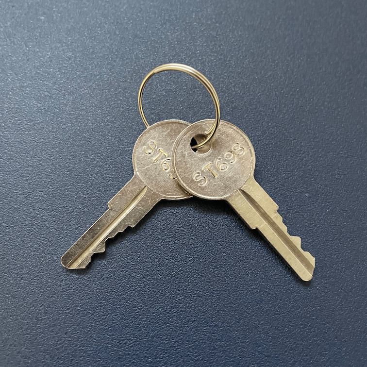 (2) Stant Gas Cap Keys Cut to Key Code ST501 – ST700 – Licensed Locksmith