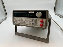 Keysight / Agilent 33120 A Arbitrary Waveform Generator