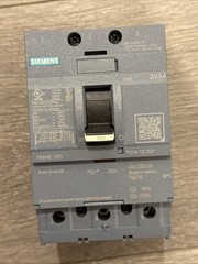Siemens 3VA4110-4ED34-0AA0 3-Pole 100A Type C Circuit Breaker 551-600V