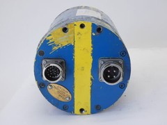 Blue Servo Motor 11-1/2″ Shaft Length Shaft Diameter 1/2″ SKF 6205