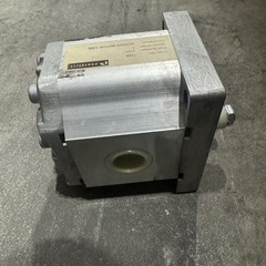 Portafill Screen Motor 336B Made In Italy New Open Box Part # 2103