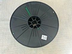 Aviditi 301135C-001 Plastic Twist Tie Spool, 6000′ Length x 5/32″ Width, Green