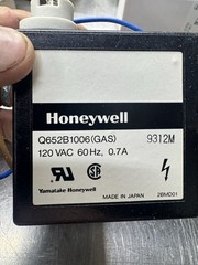 New Honeywell Q652B1006 Solid State Ignitor Gas Applications 120V 14.0KV Output