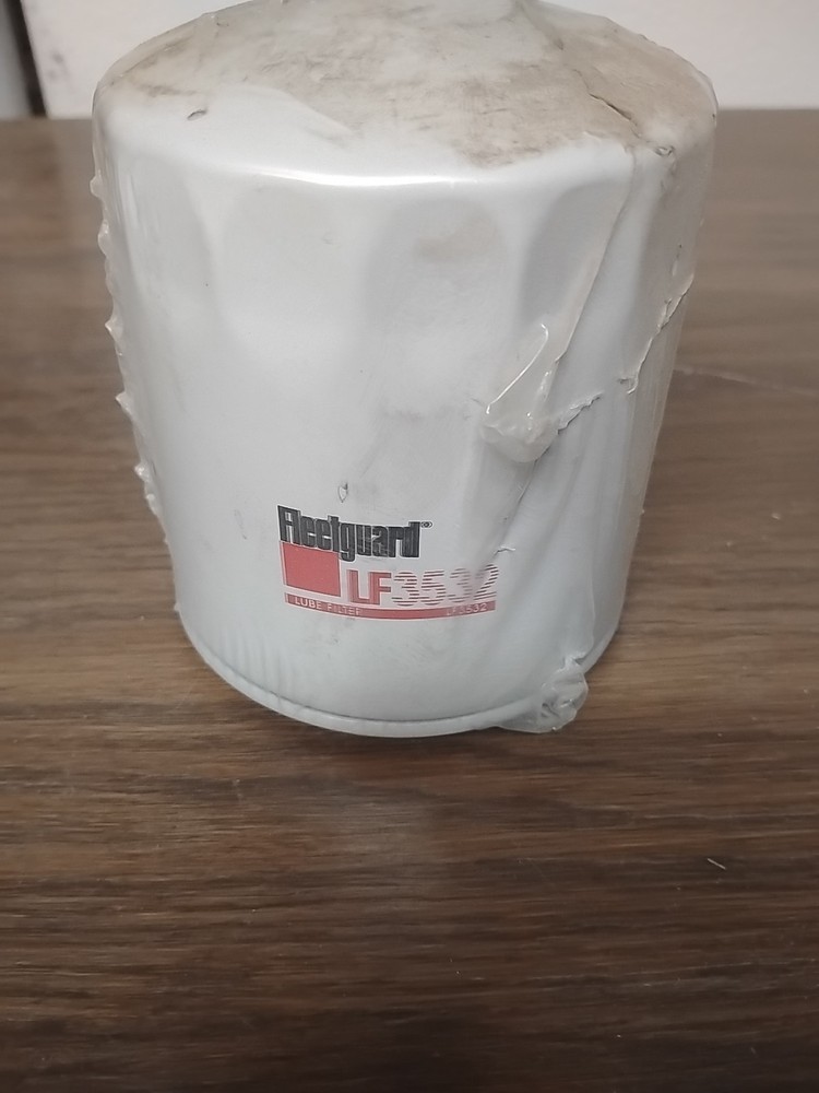 LF3532 Engine Oil Filter – 4 1/4″ Fits IH / Fits FARMALL