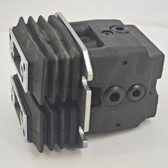 NEW Pilot Valve Pedal Valve YN30V00105F1 for Kobelco Excavator SK140SRLC SK170-8