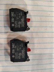 Genuine Schneider ZBE-102, N/C Contact Block (NOS)