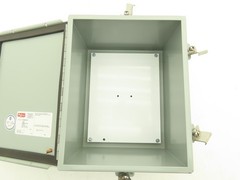 Hoffman A10086CHNF Steel Electrical Enclosure Junction Box 10x8x6″ Backplate